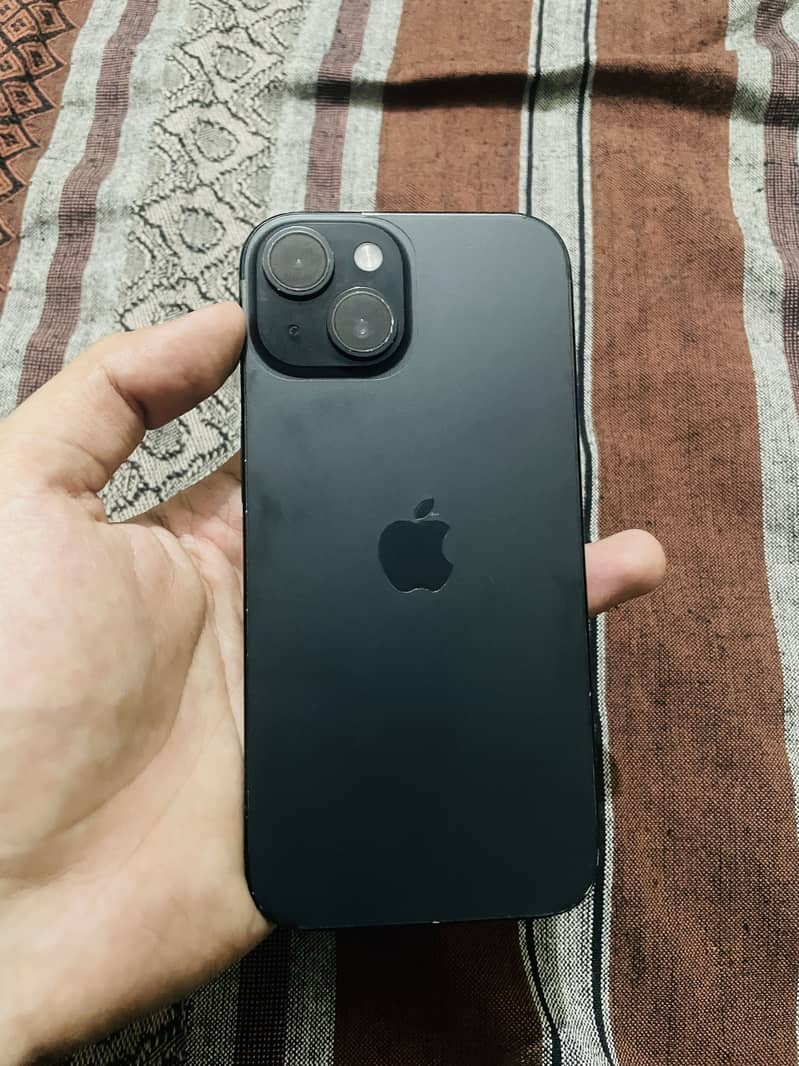 Apple iPhone 15 1