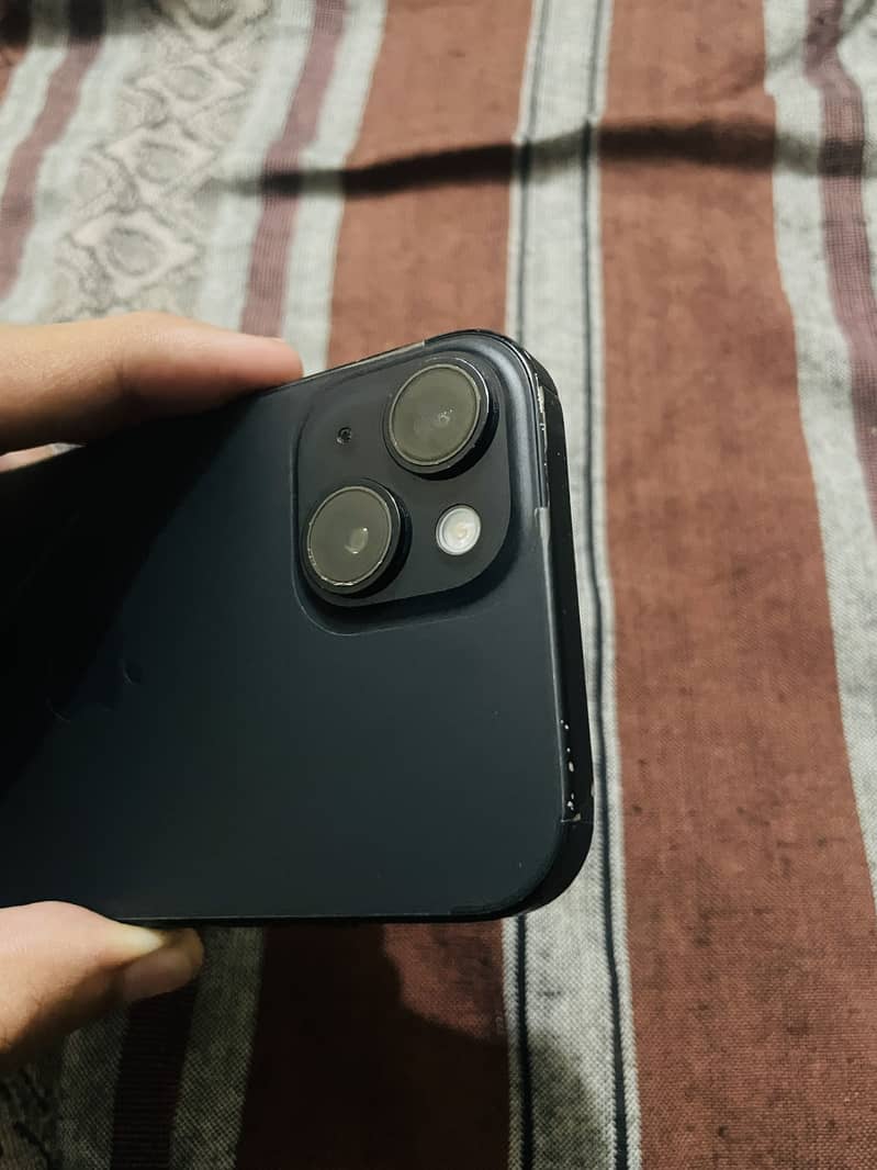 Apple iPhone 15 5