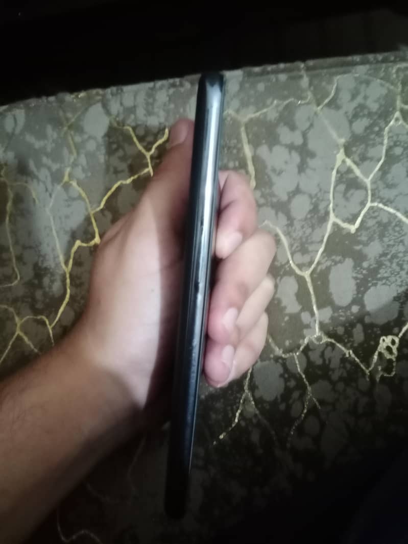 One Plus 10T 1