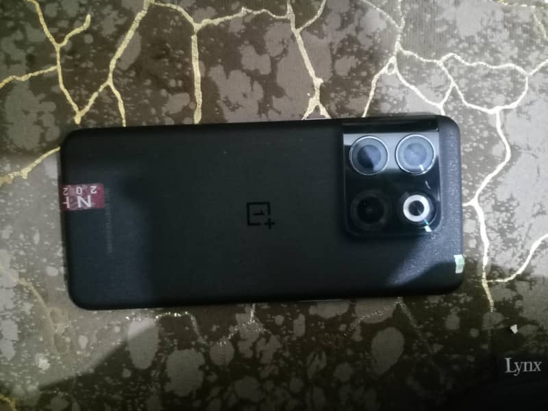One Plus 10T 4