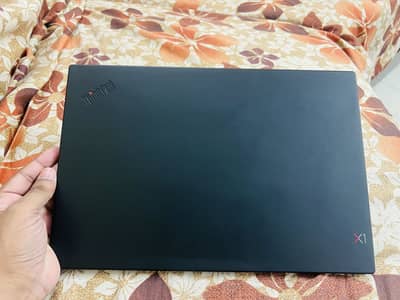 Lenovo X1 Carbon 8th Generation 16 / 512 GB