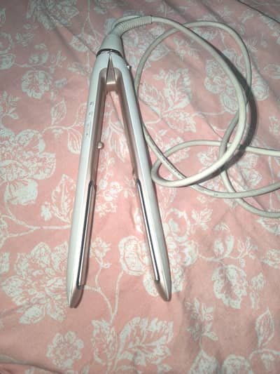 Phillips hair straightener