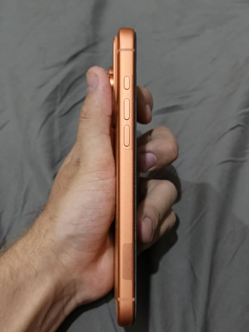 Apple iPhone 17 Pro Max 3