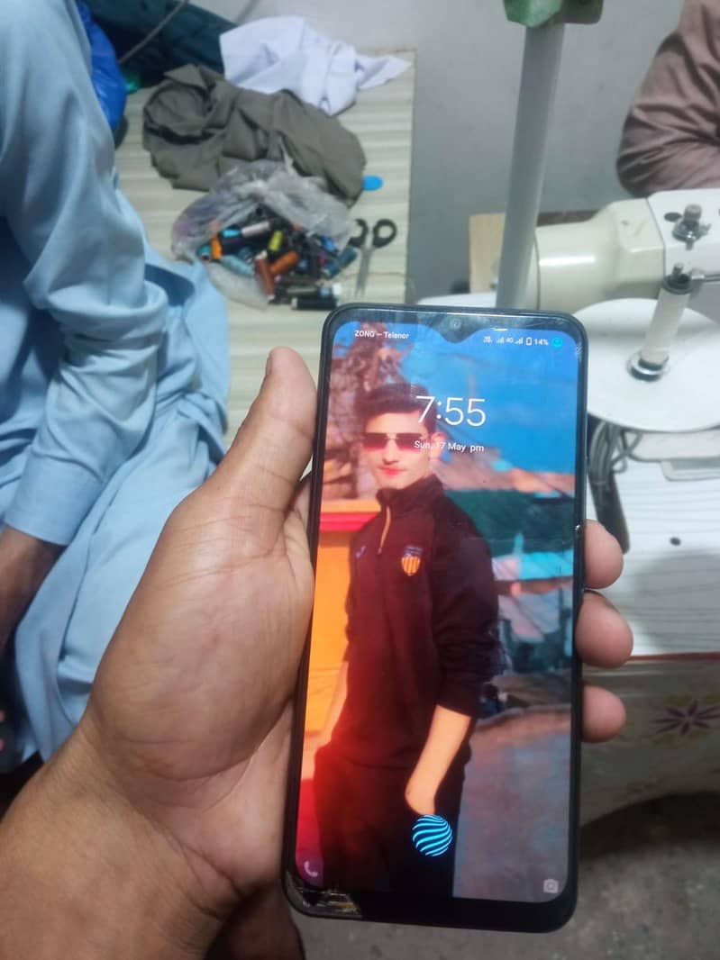 Vivo V21e 1