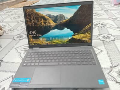 Dell Latitude 3250 11th Gen 8GB 500GB M2 drive Sealed pack Mint cndtn