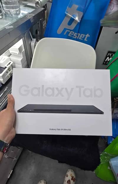 Samsung galaxy Tab S9 ultra 12 GB 512gb/0302/0580884 contact me