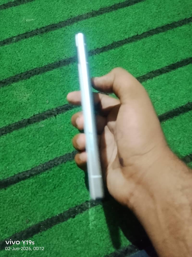 Google Pixel 7a 1
