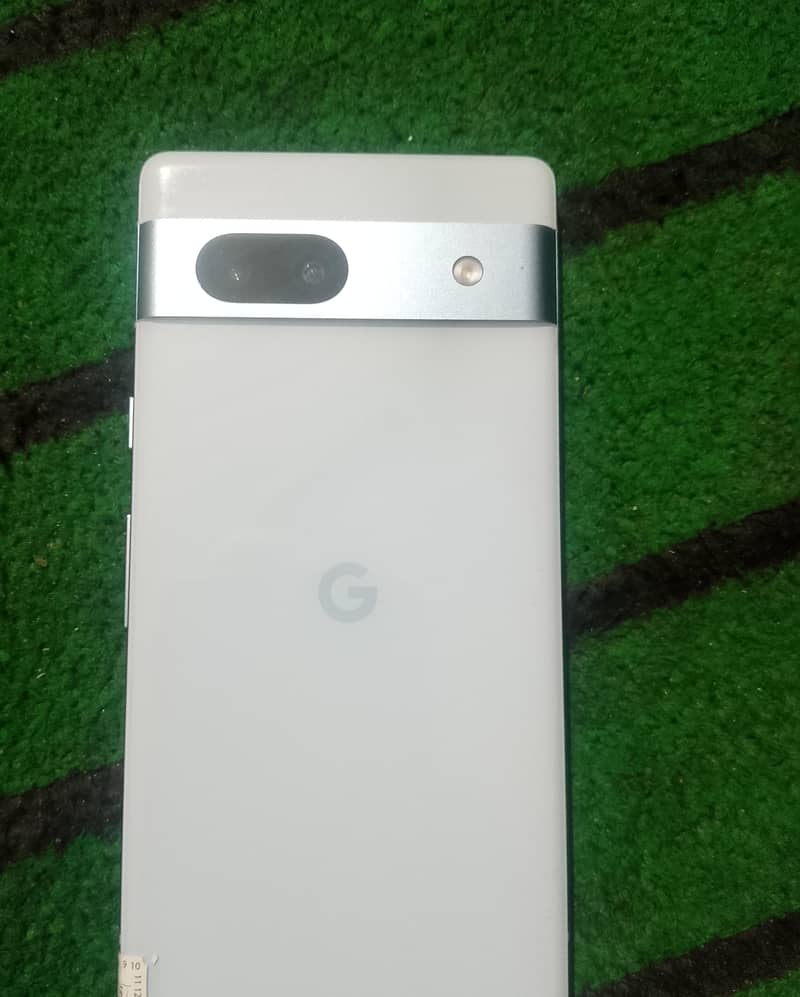Google Pixel 7a 3