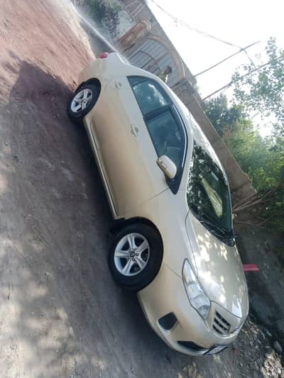Toyota Corolla GLI 2011