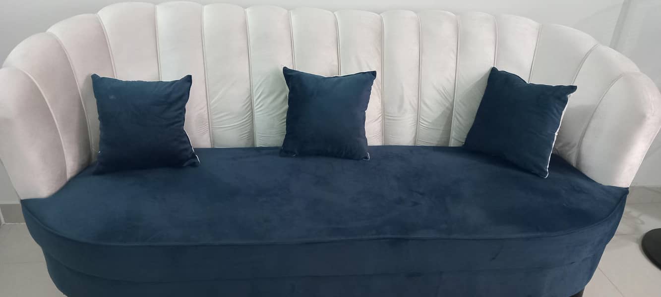 New sofa 0