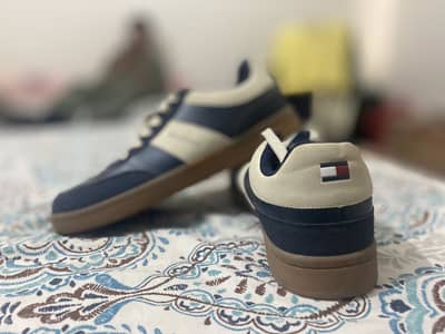 Tommy Hilfiger Men's Lokni Sneaker