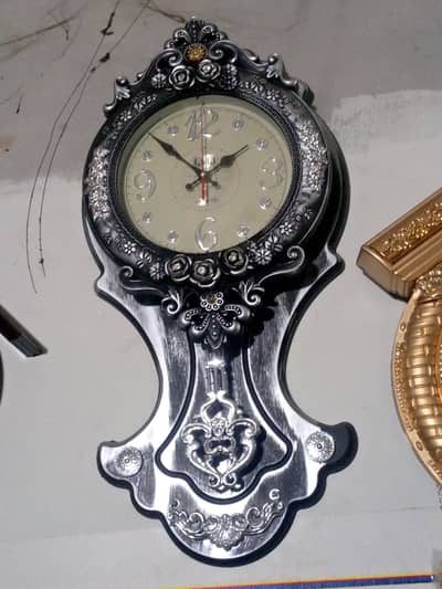 Luxury house wall clock