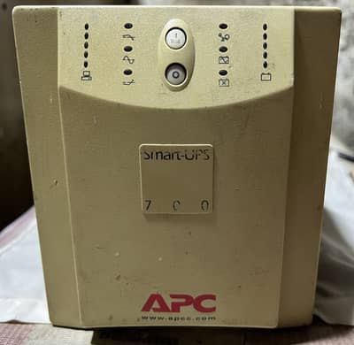Apc  ups for sale 24 volt ups duble bettry all oky good working