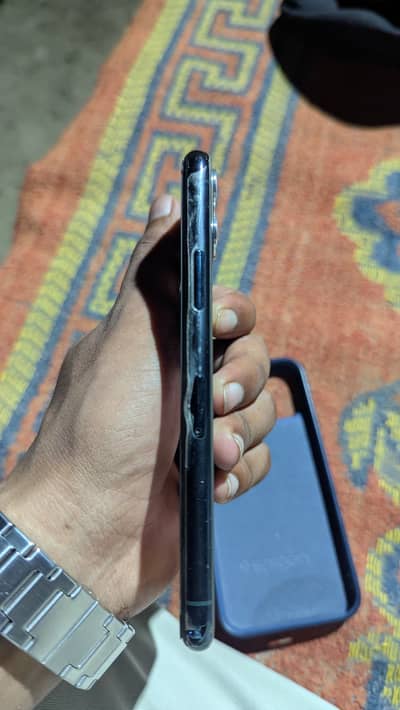 Apple iPhone 11 Pro