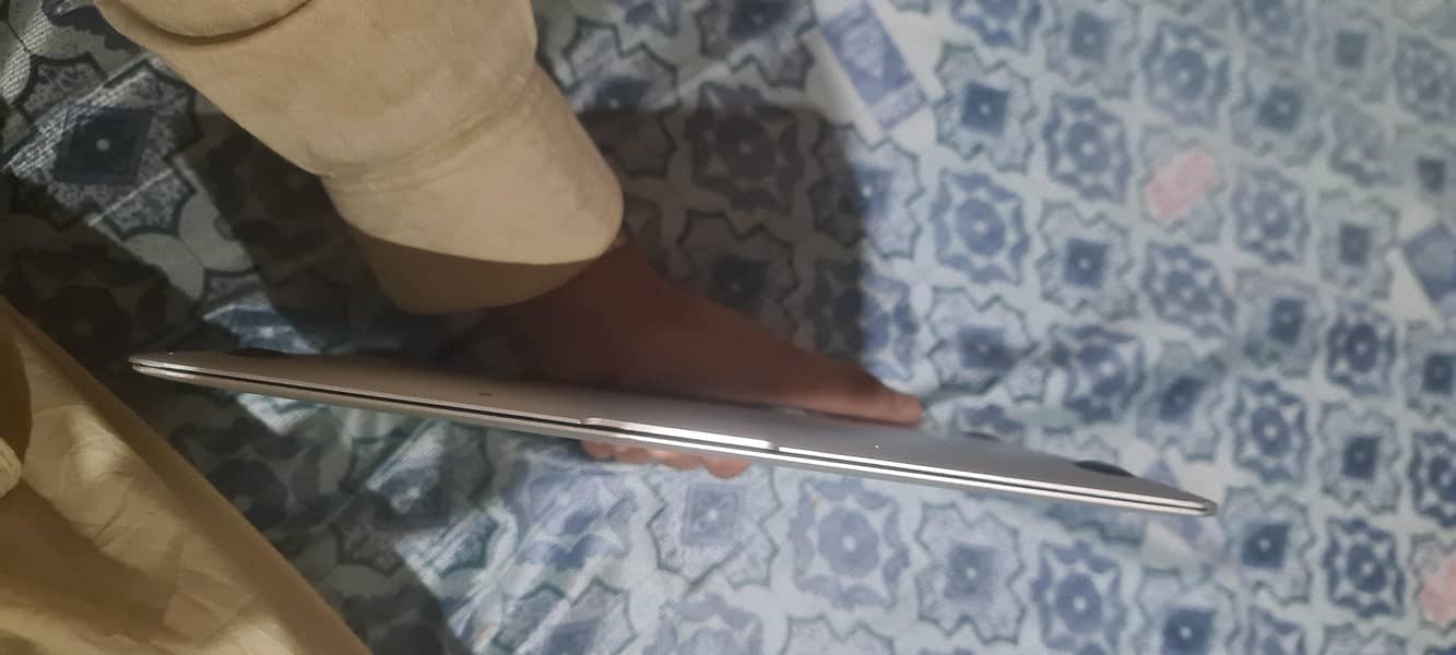 A1465 macbook 2