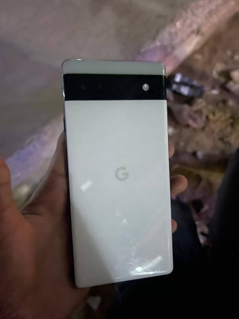 Google Pixel 6a 3