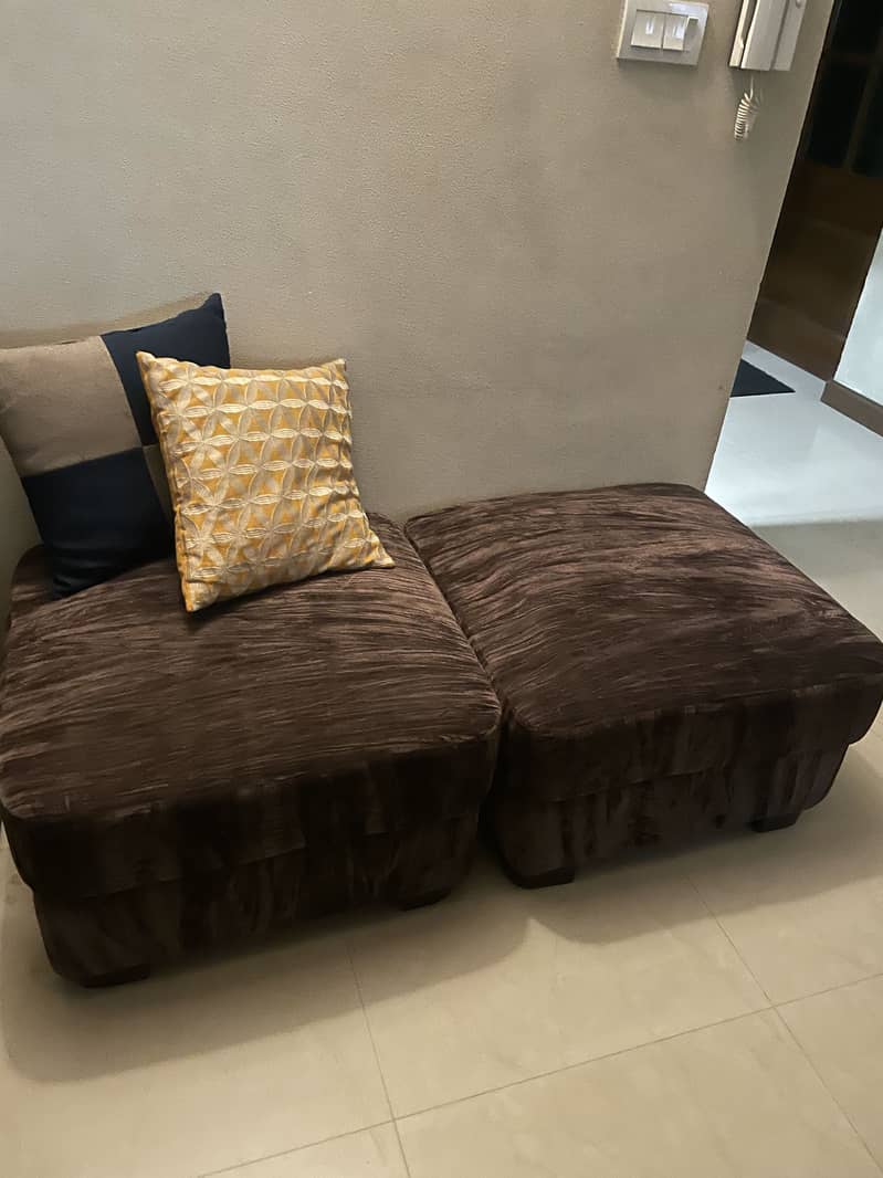 Two square stools for lounge 3