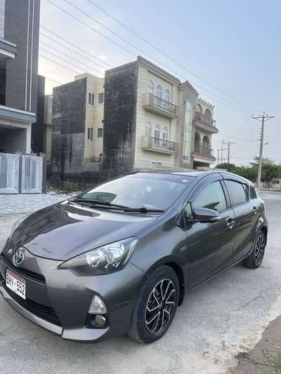 Toyota Aqua 2012/2015 G package