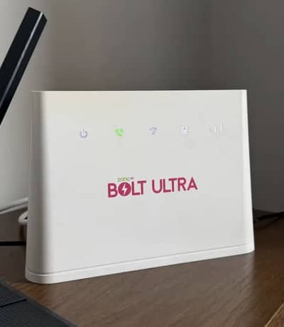 Zong Bolt Ultra All Sim PTA Approved ROUTER with charger