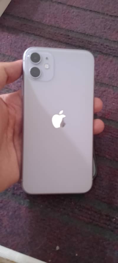 iPhone 11 – Neat & Clean