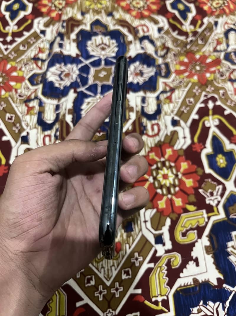 Iphone 11 pro 3