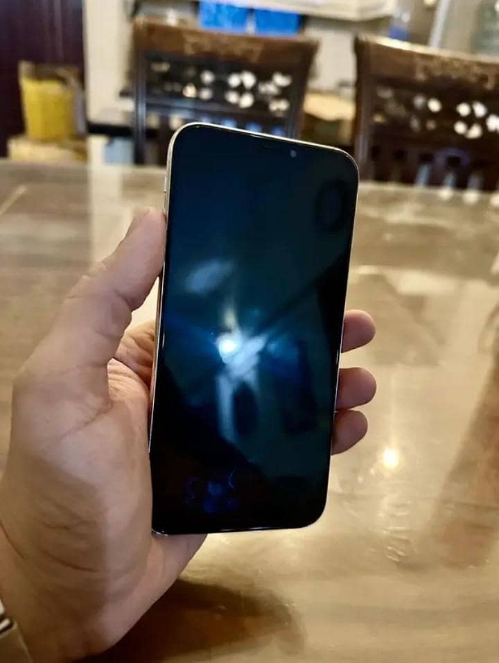 Apple iPhone X 2