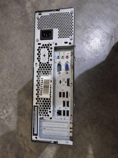 core 2 duo , 500gb hard disk+ keyboard and mouse