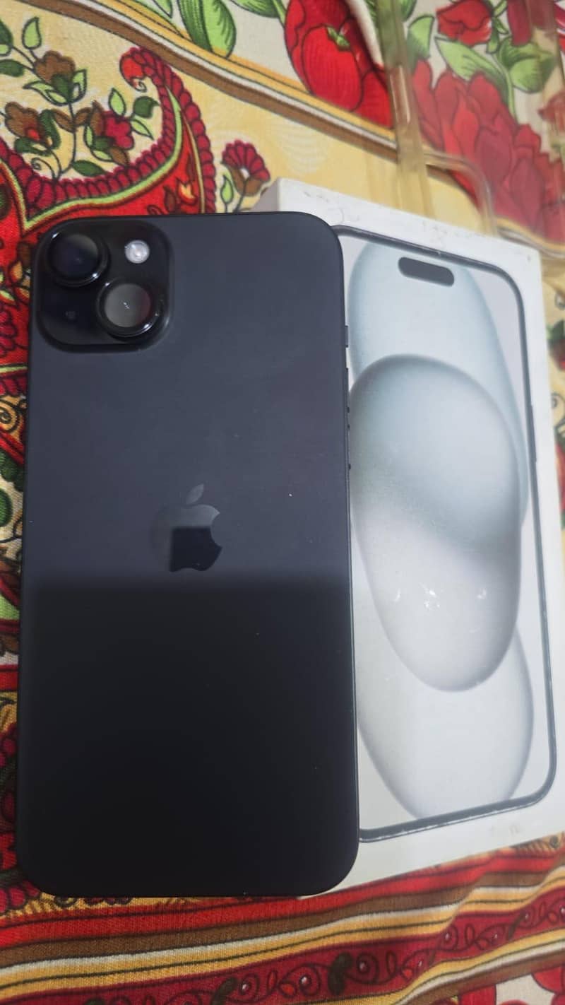 Apple iPhone 15 plus 1