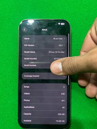 Apple iPhone 16 Pro Max