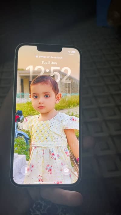Apple iPhone 16e