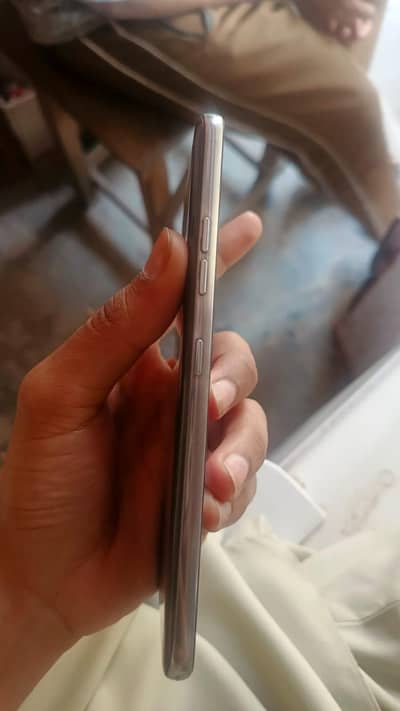 LG G7 ThinQ