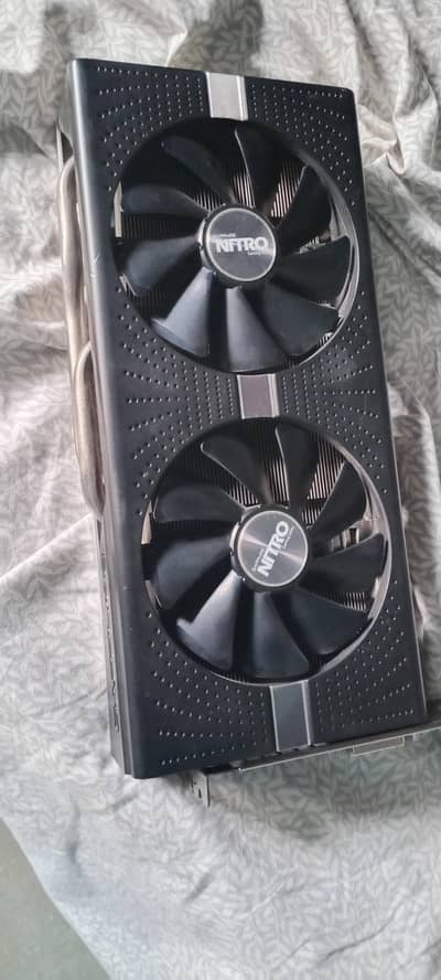SAPHIRE NITRO RX 580 8GB DDR 5