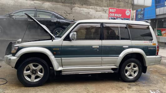 mitsubishi intercooler Pajero 1995 model urgent sale