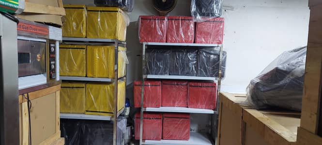 Delivery bags and all fast food restaurant machinery available