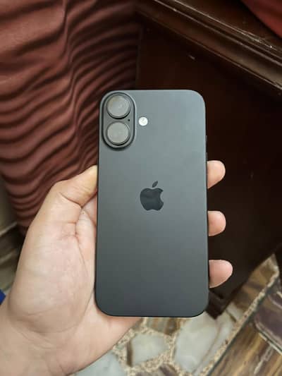 Apple iPhone 16