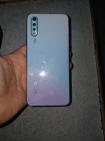Vivo S1