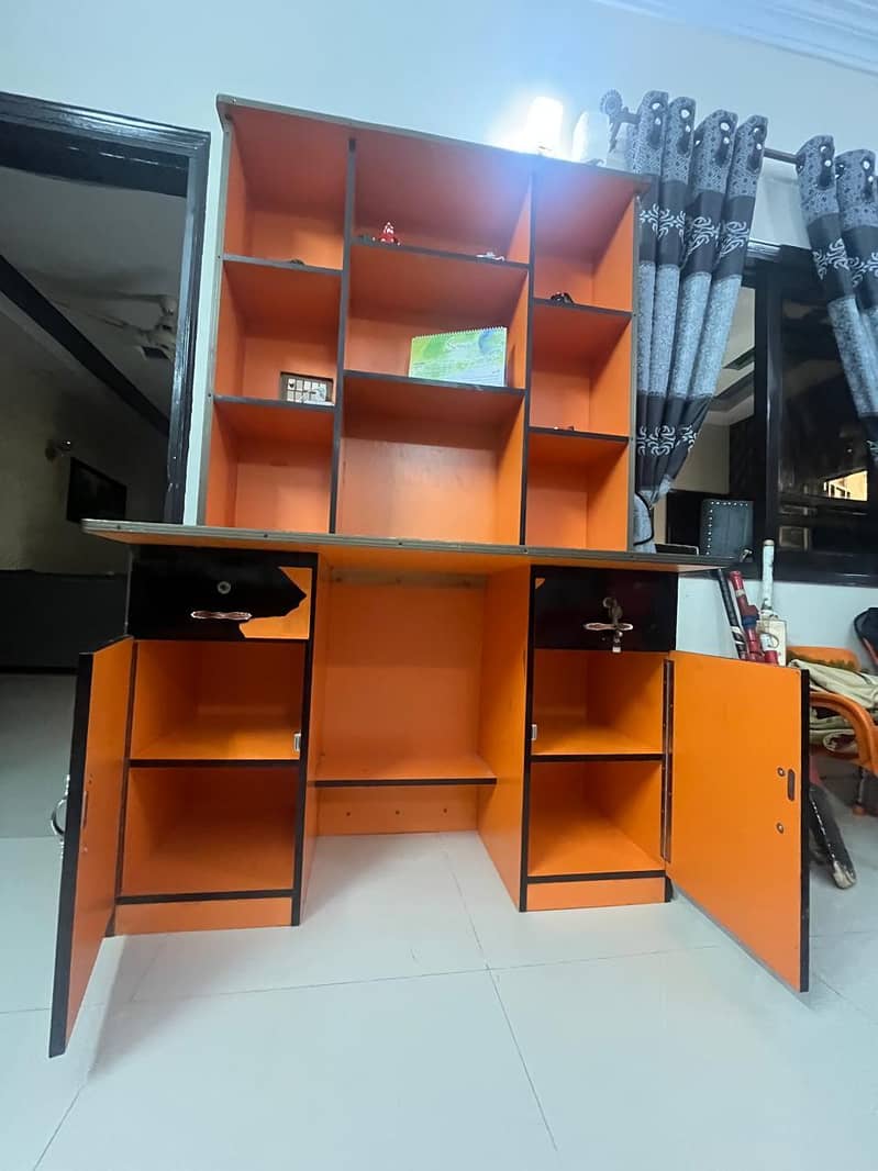 Computer/Laptop Tables 1