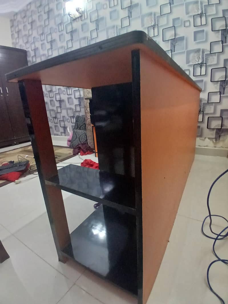 Computer/Laptop Tables 16