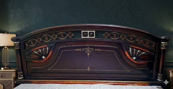 KING SIZE PURE WOOD DECO BED