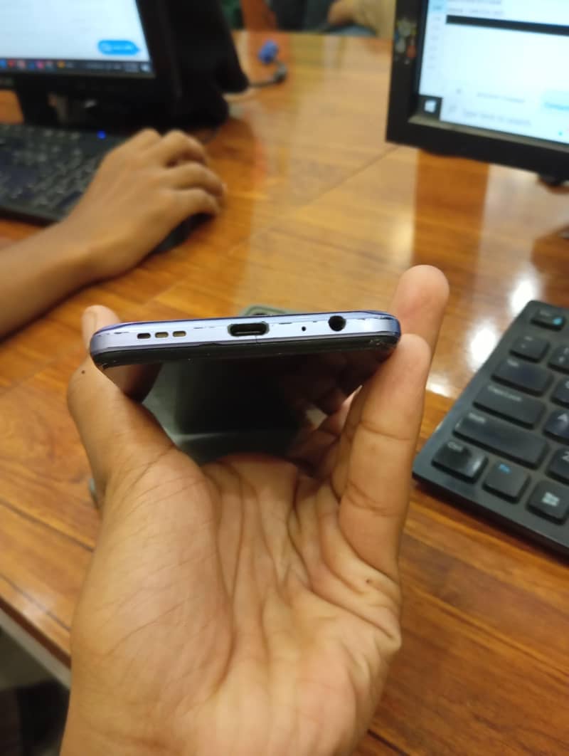 Tecno CAMON 18T 4