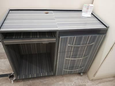 office table/ computer table