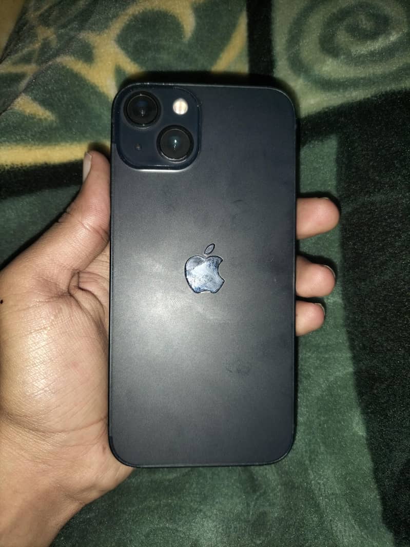 Apple iPhone 13 0