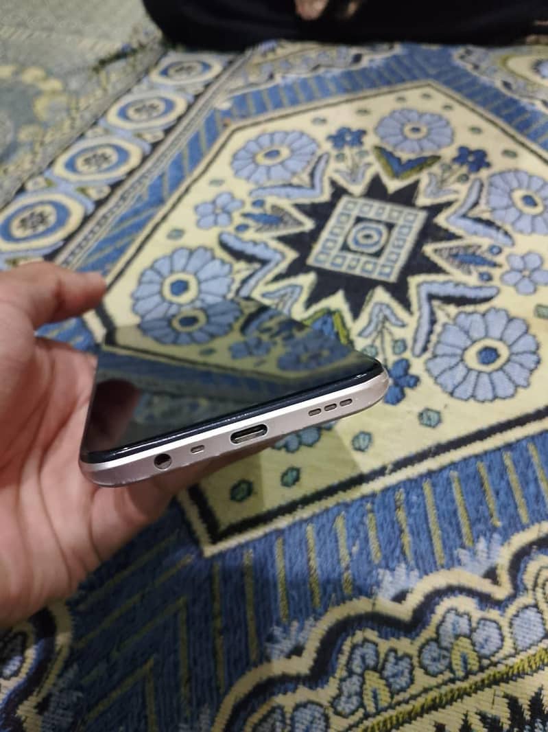 OPPO A5 4