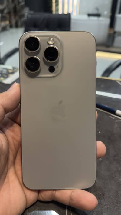Apple iPhone 15 Pro Max