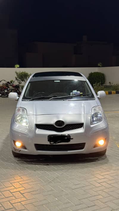 Toyota Vitz 2010