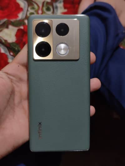Infinix Hot 40 Pro