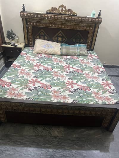 King size bed with mattress