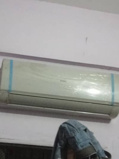 hair new ac only 2 month use service first karwaki doga company sy