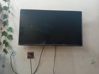 Samsung smart LCD 45"