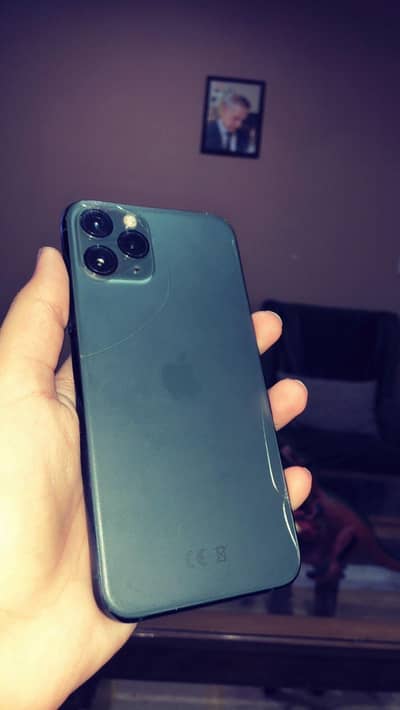 IPHONE 11 PRO